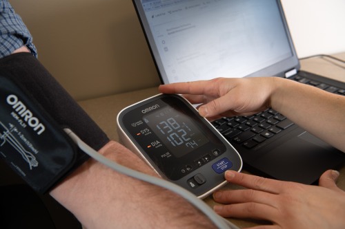 Blood pressure cuff